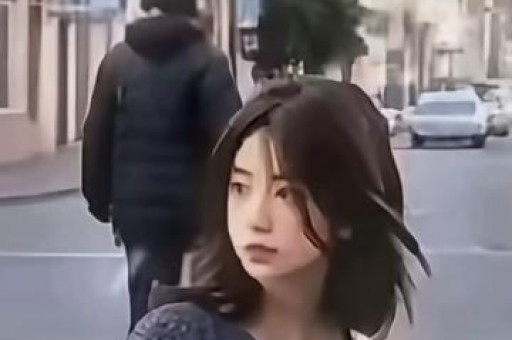 大美女厨房违规被处置 饭圈互撕遭严惩